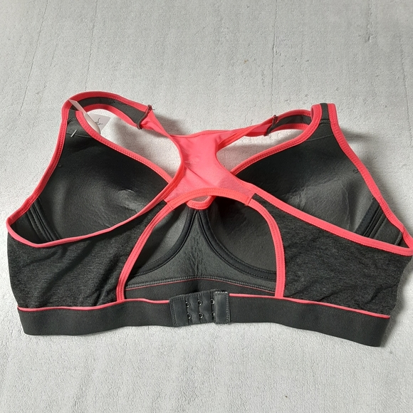 Ladies Sport bra - Picture 2 of 6